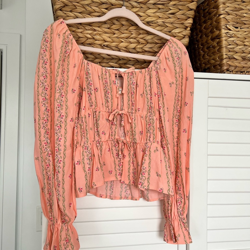 Floral Tie Blouse - Picture 2 of 2
